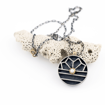 I Remain As I Am Locket - YFarmani Jewelry