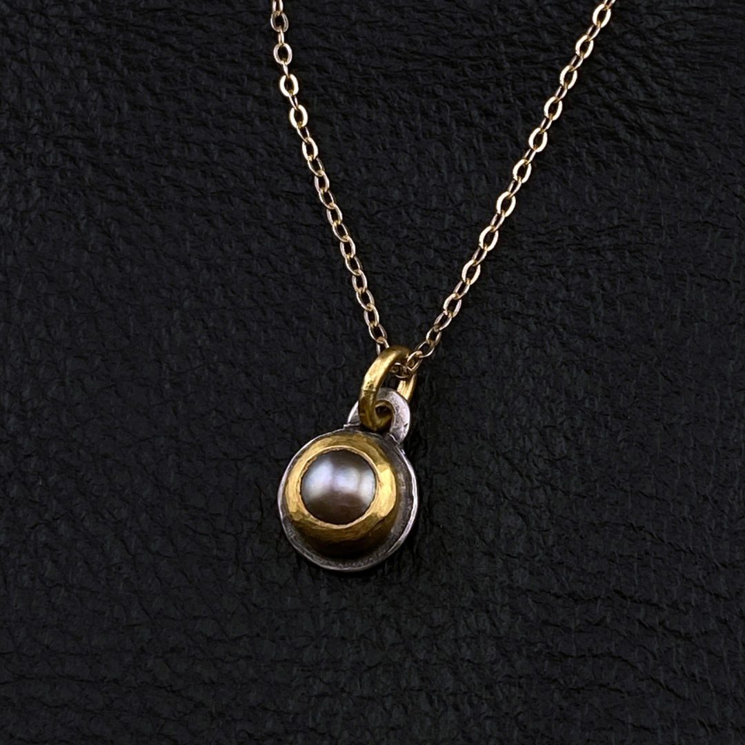 Tenderly Strong Pearl Necklace